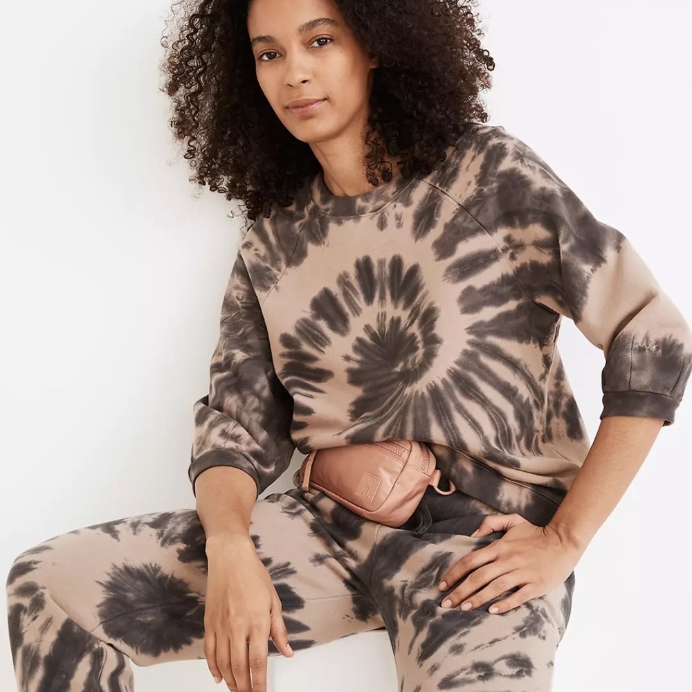 Madewell (Re)sourced Cotton Cloudberry Sweatshirt in Swirl Tie-Dye